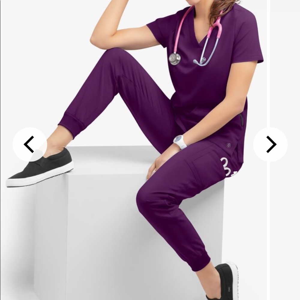 BUTTER SOFT Easy Stretch Eggplant Chloe Top + Mila Jogger Bottoms in medium